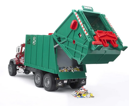 MACK GRANITE GARBAGE TRUCK ESCALA 1:16